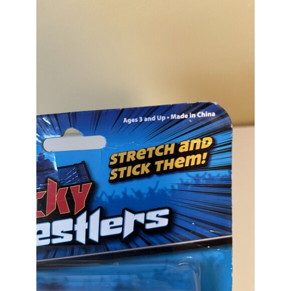The Toy Network Sticky Wrestlers-Red & Blue-stretch and stick them NIP - Picture 3 of 4